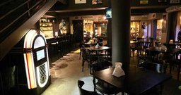 Kingsford Pub - Foto 1