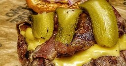 Pão com Carne - Hamburgueria - Foto 3